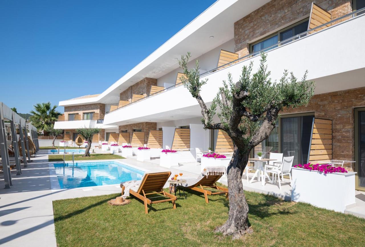 Imagine Luxury Suites Nikiti  Bagian luar foto