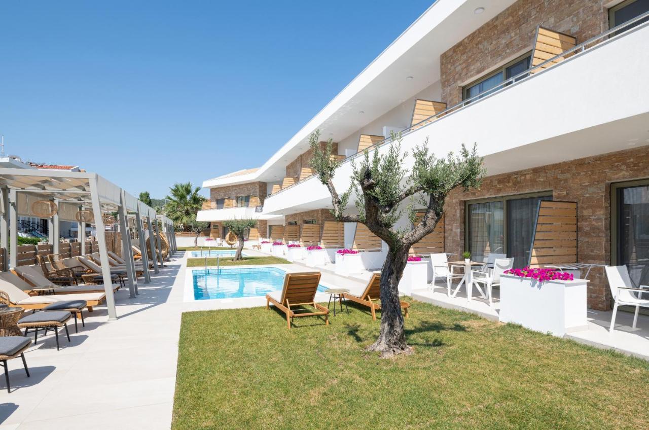 Imagine Luxury Suites Nikiti  Bagian luar foto