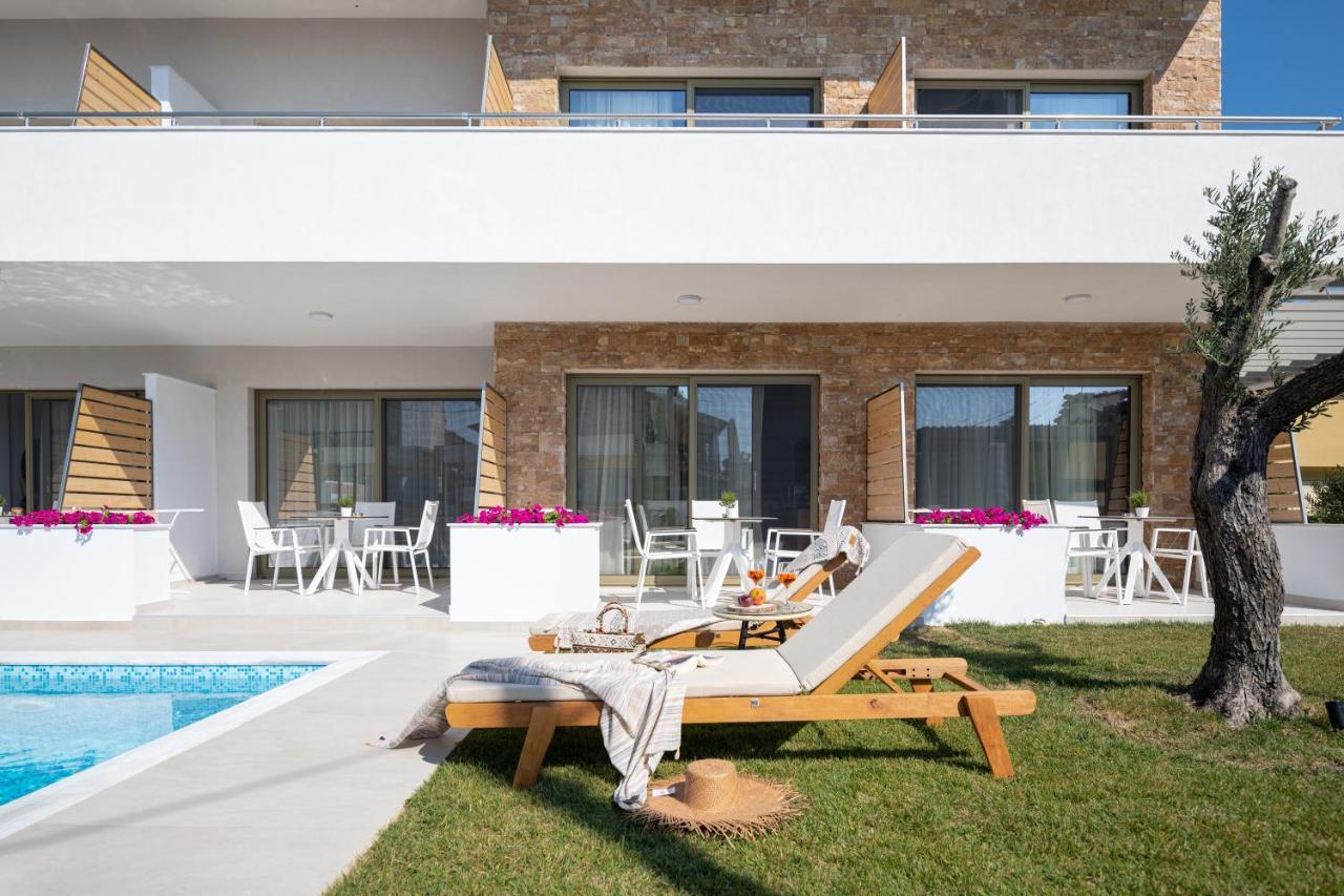Imagine Luxury Suites Nikiti  Bagian luar foto