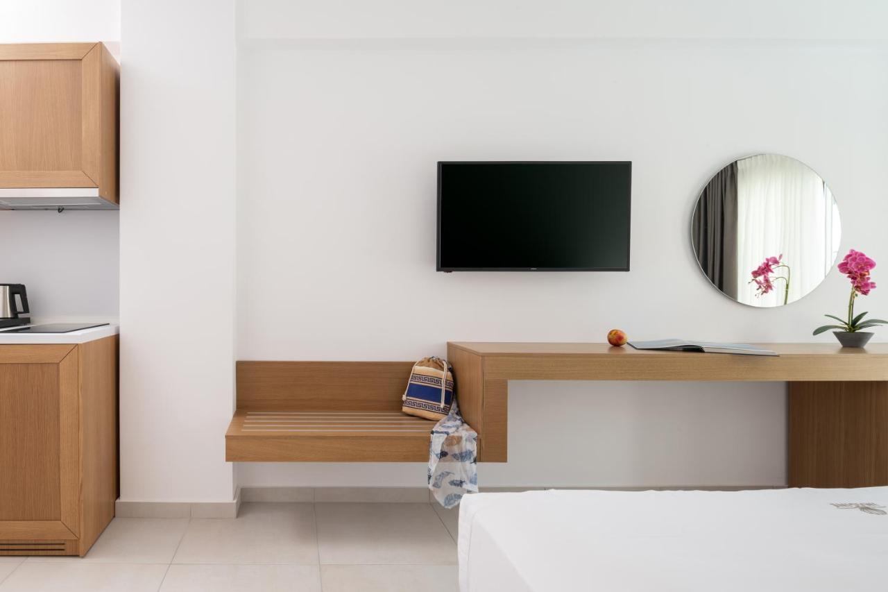Imagine Luxury Suites Nikiti  Bagian luar foto