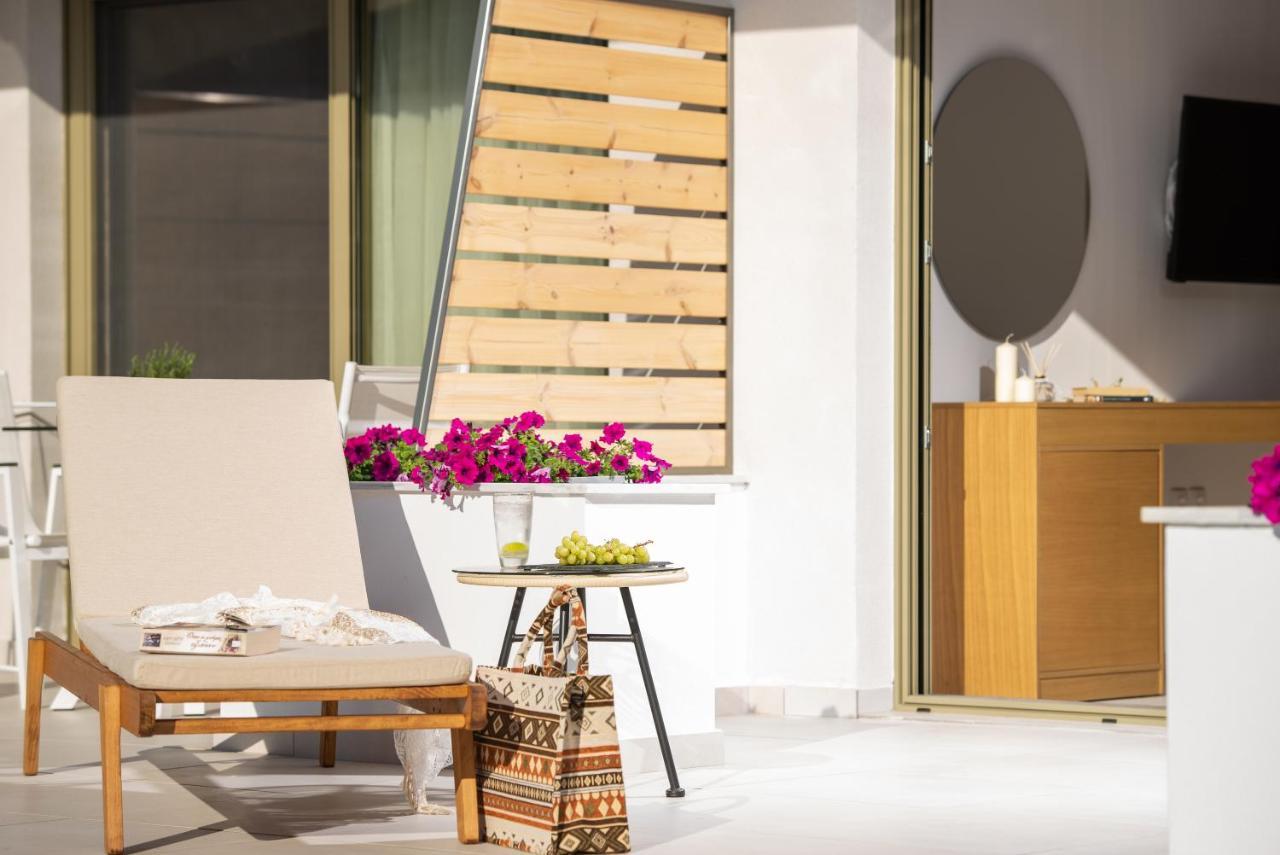 Imagine Luxury Suites Nikiti  Bagian luar foto