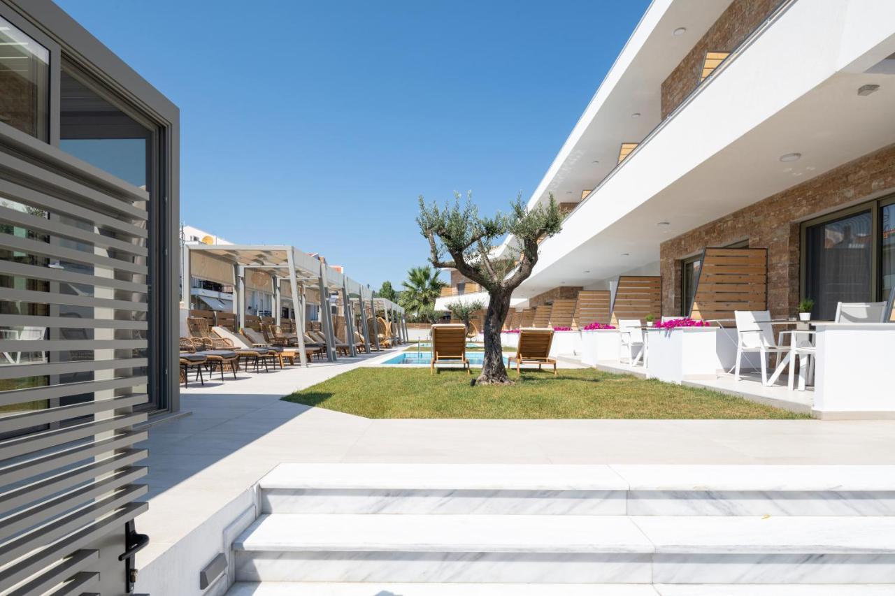 Imagine Luxury Suites Nikiti  Bagian luar foto