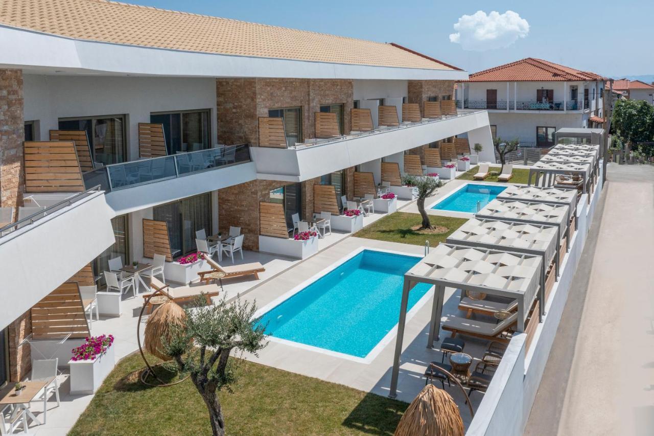 Imagine Luxury Suites Nikiti  Bagian luar foto