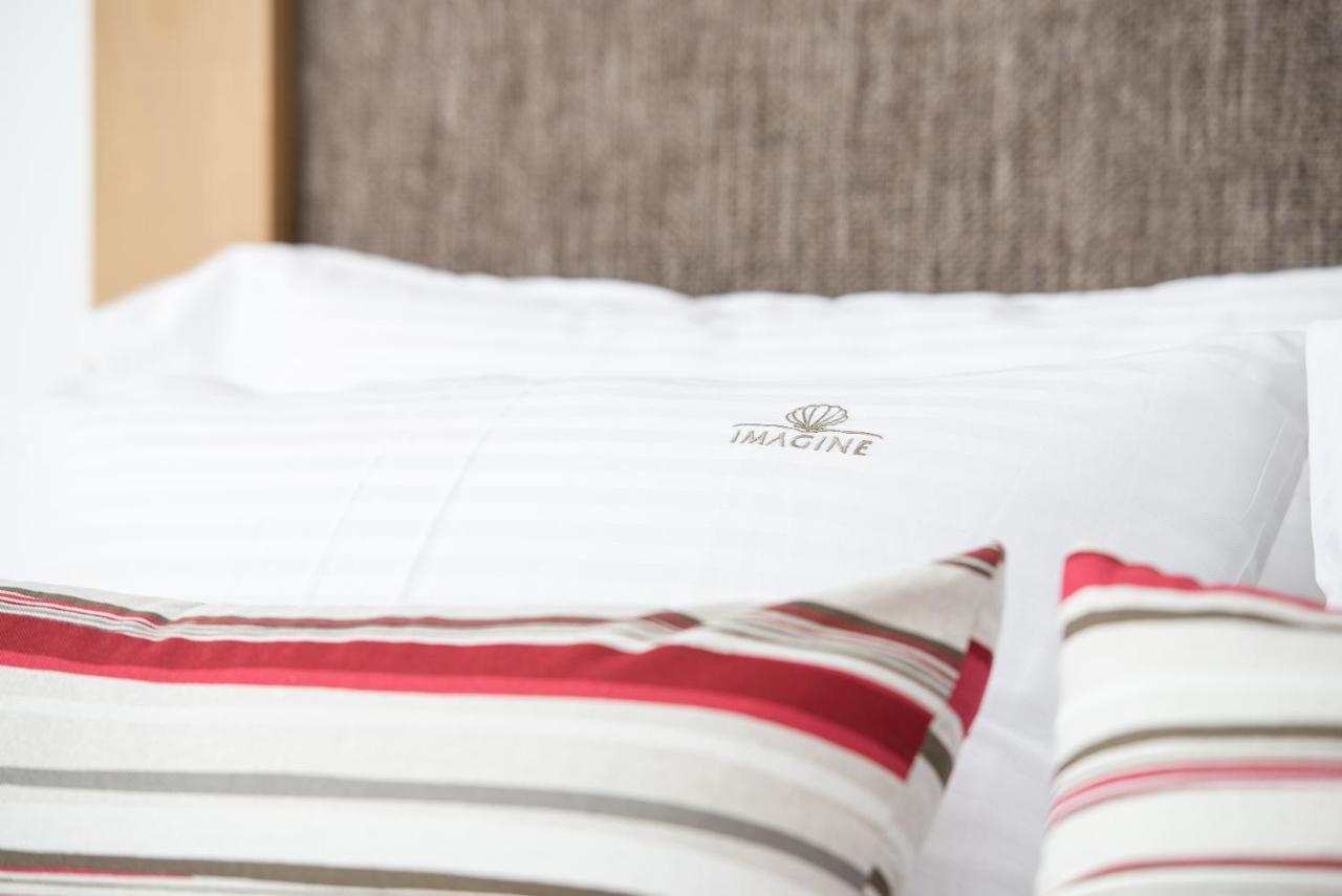 Imagine Luxury Suites Nikiti  Bagian luar foto