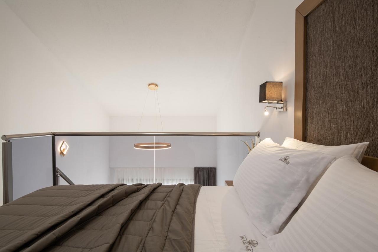 Imagine Luxury Suites Nikiti  Bagian luar foto