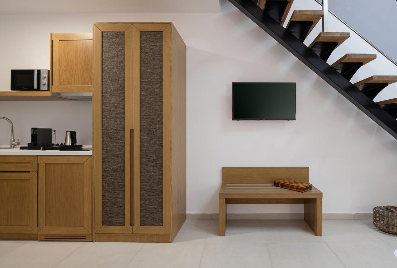 Imagine Luxury Suites Nikiti  Bagian luar foto