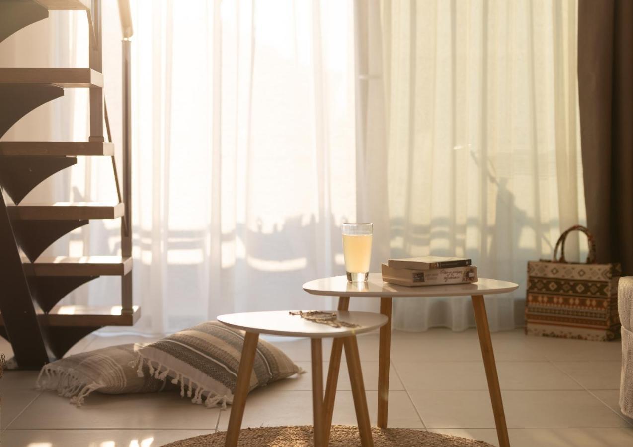 Imagine Luxury Suites Nikiti  Bagian luar foto