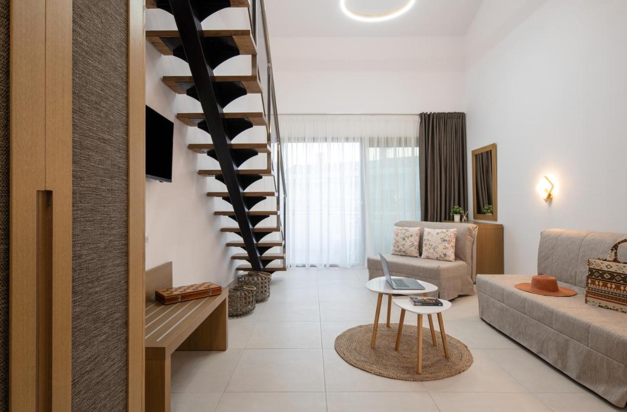 Imagine Luxury Suites Nikiti  Bagian luar foto